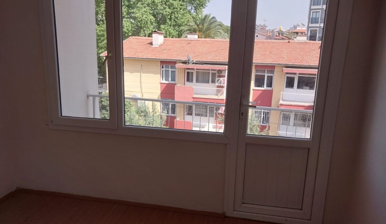 5b22adb2-b32e-4a4f-88e8-7c00cc184c25