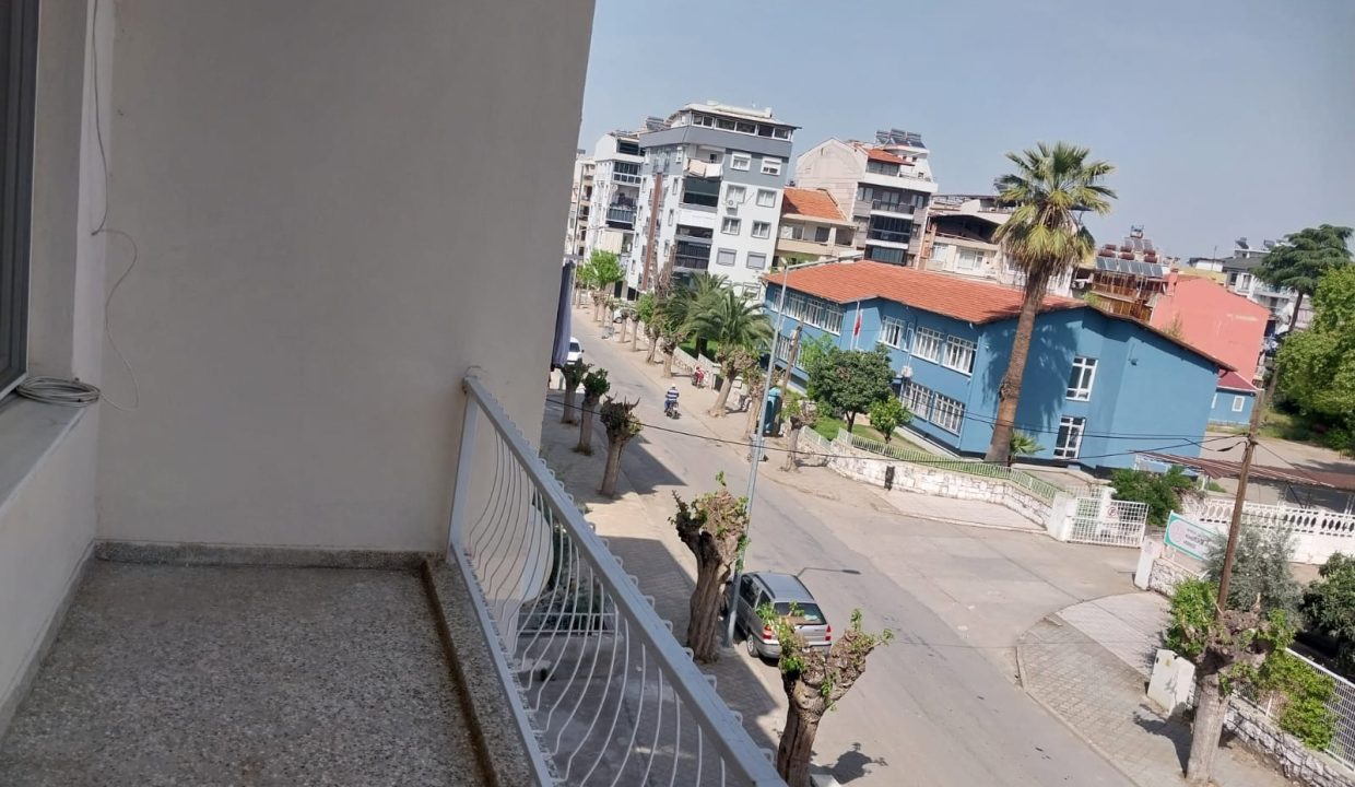 93efa0d6-6127-48a9-b0e3-0fbe3a4f61f6