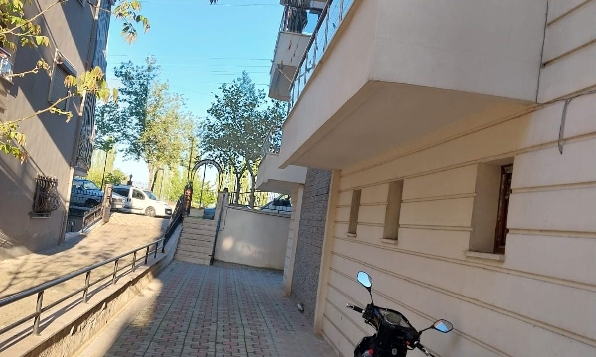 WhatsApp Image 2025-04-13 at 19.36.57