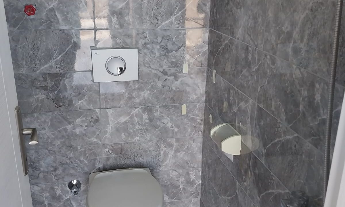 WhatsApp Image 2025-04-13 at 19.37.00