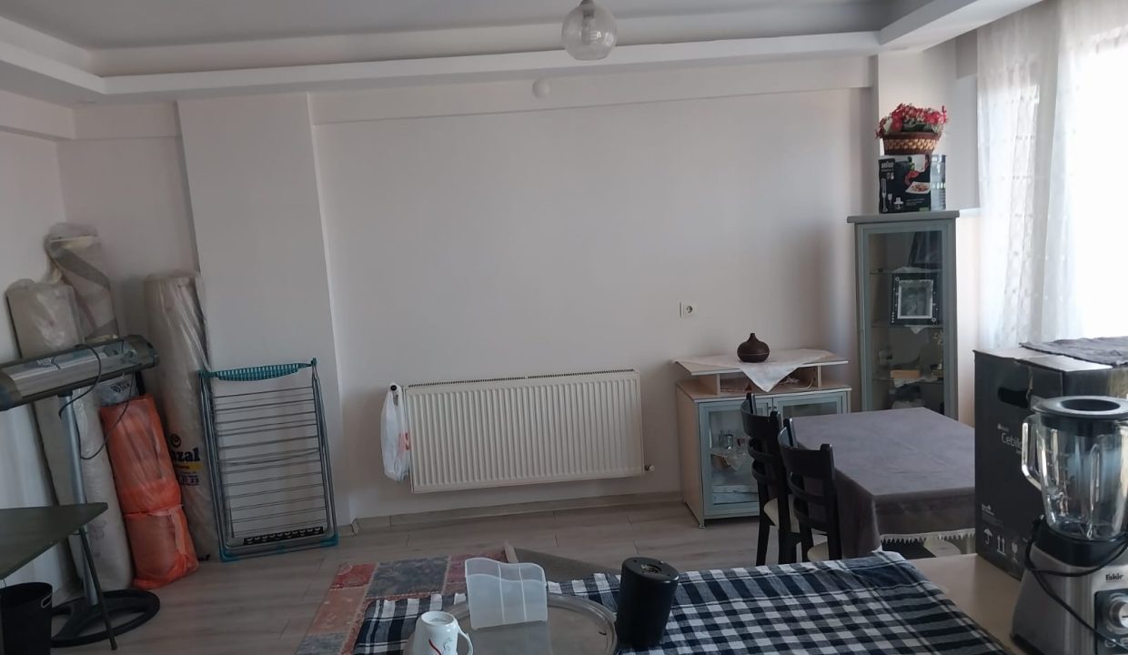 WhatsApp Image 2025-04-13 at 19.37.03 (4)