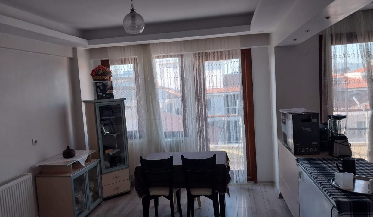 WhatsApp Image 2025-04-13 at 19.37.04 (4)