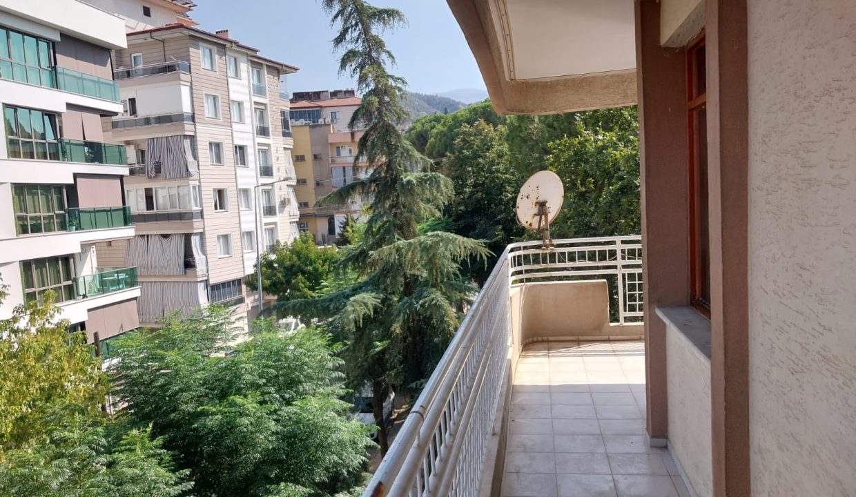 WhatsApp Image 2025-08-23 at 17.29.45 (2)