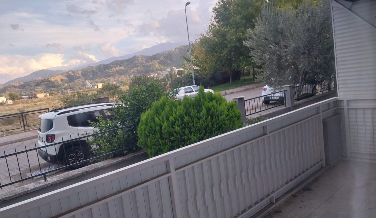 d9c50ee3-6722-4d0e-9bb1-cf048534472d