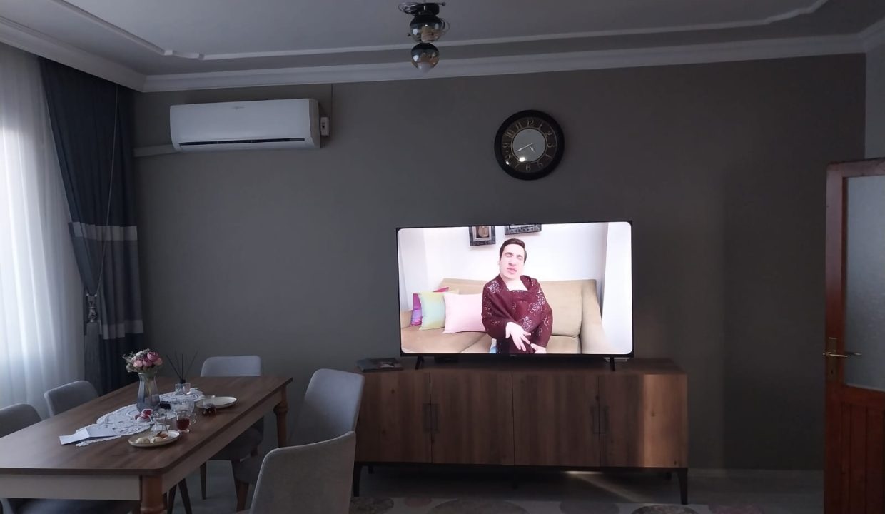 WhatsApp Image 2025-11-18 at 18.01.38