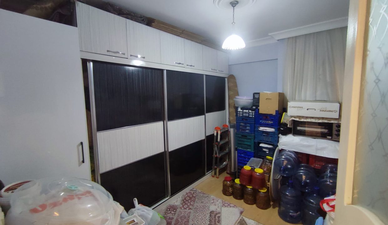 WhatsApp Image 2025-12-13 at 12.05.58