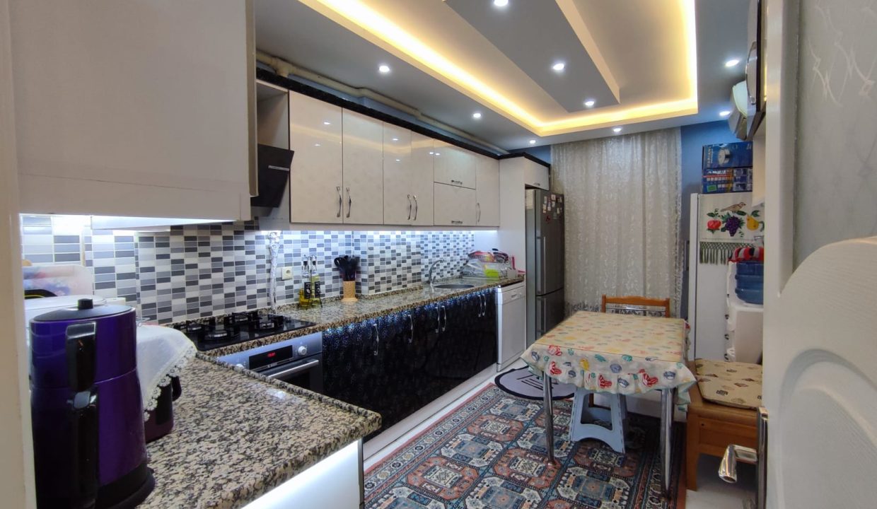 WhatsApp Image 2025-12-13 at 12.05.59