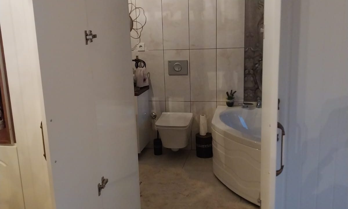 WhatsApp Image 2025-12-17 at 15.03.05