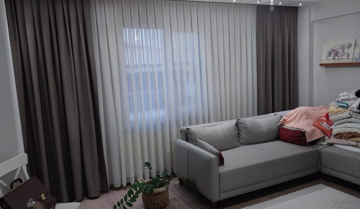 WhatsApp Image 2025-12-17 at 15.03.13