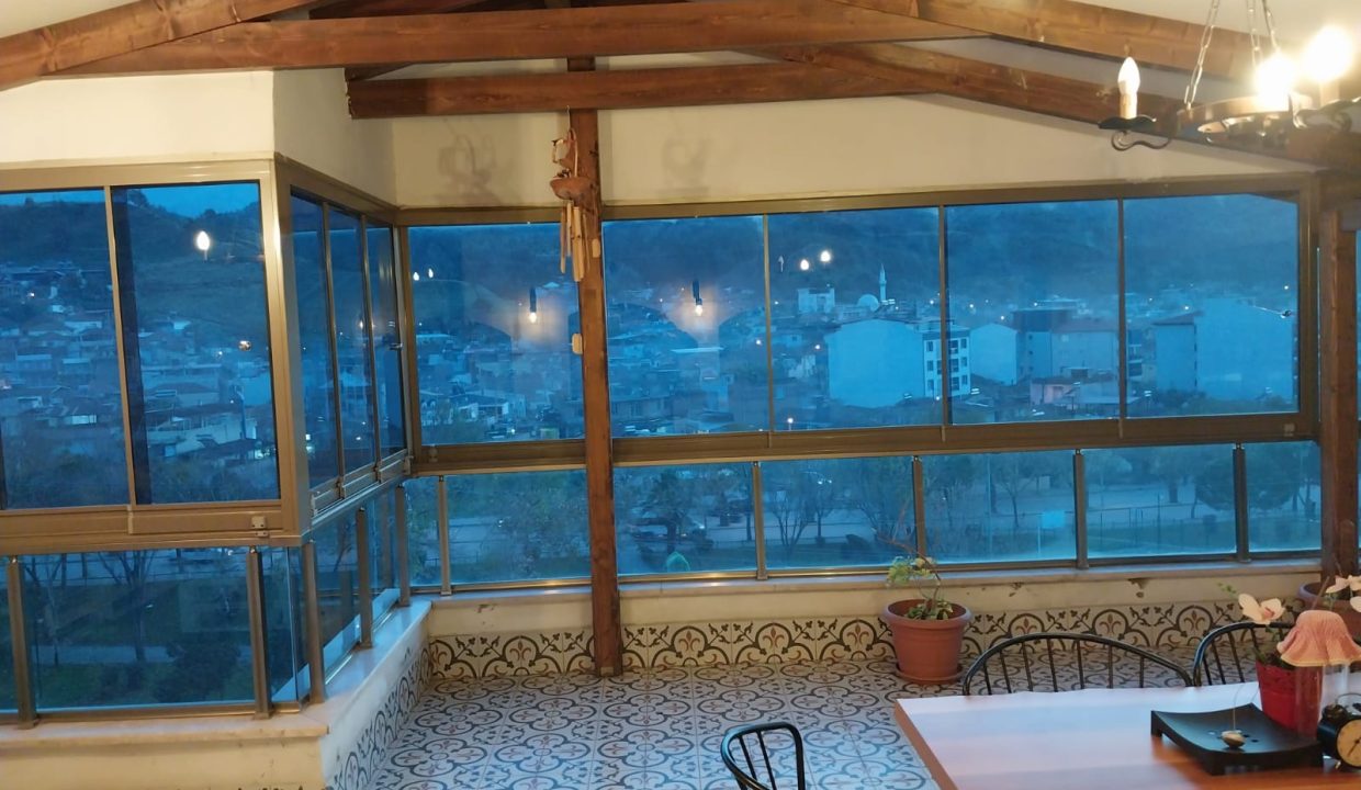 WhatsApp Image 2025-12-17 at 15.03.16